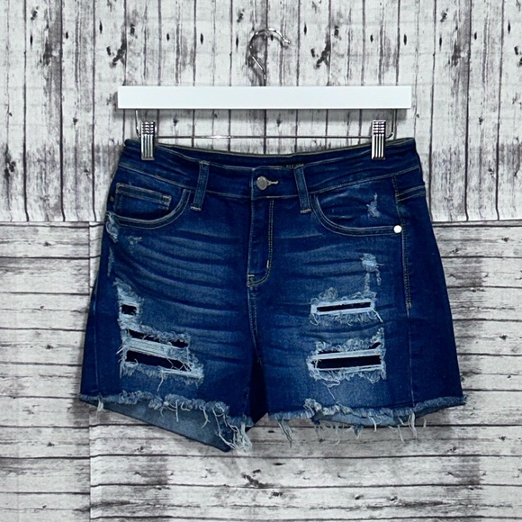 Judy Blue Patches Of Blue Denim Shorts - Picture 1 of 10